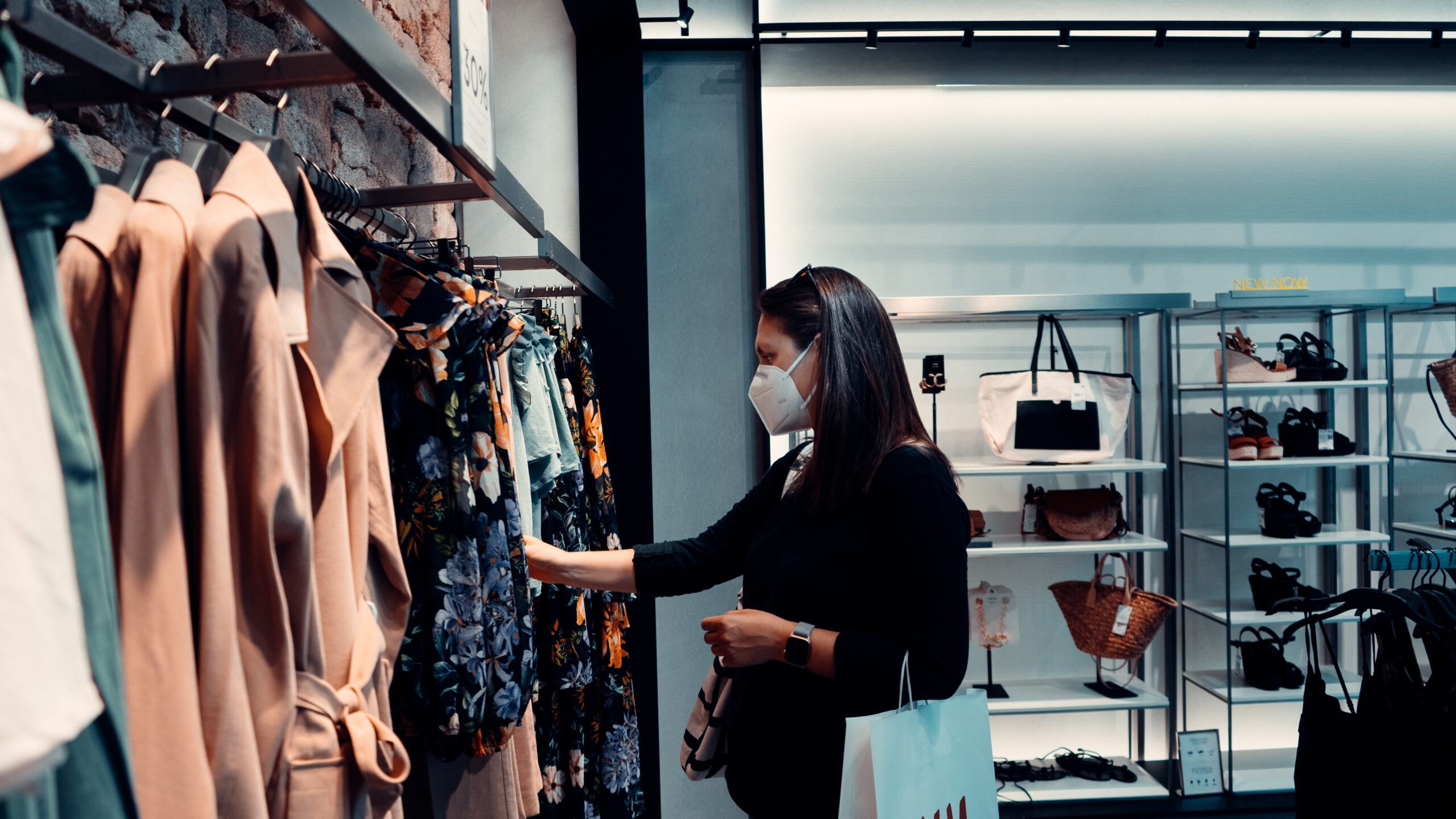 Reinventing Retail - The View from IDC