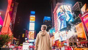 Creating the most effective OOH ads for the holiday season
